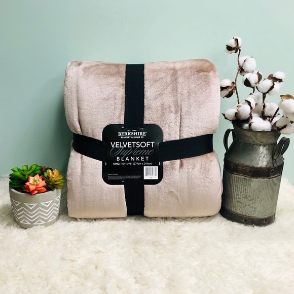 Berkshire Throw Blanket | VelvetSoft Supreme Blanket | Tan | King(PM_B36) - Picture 1 of 3